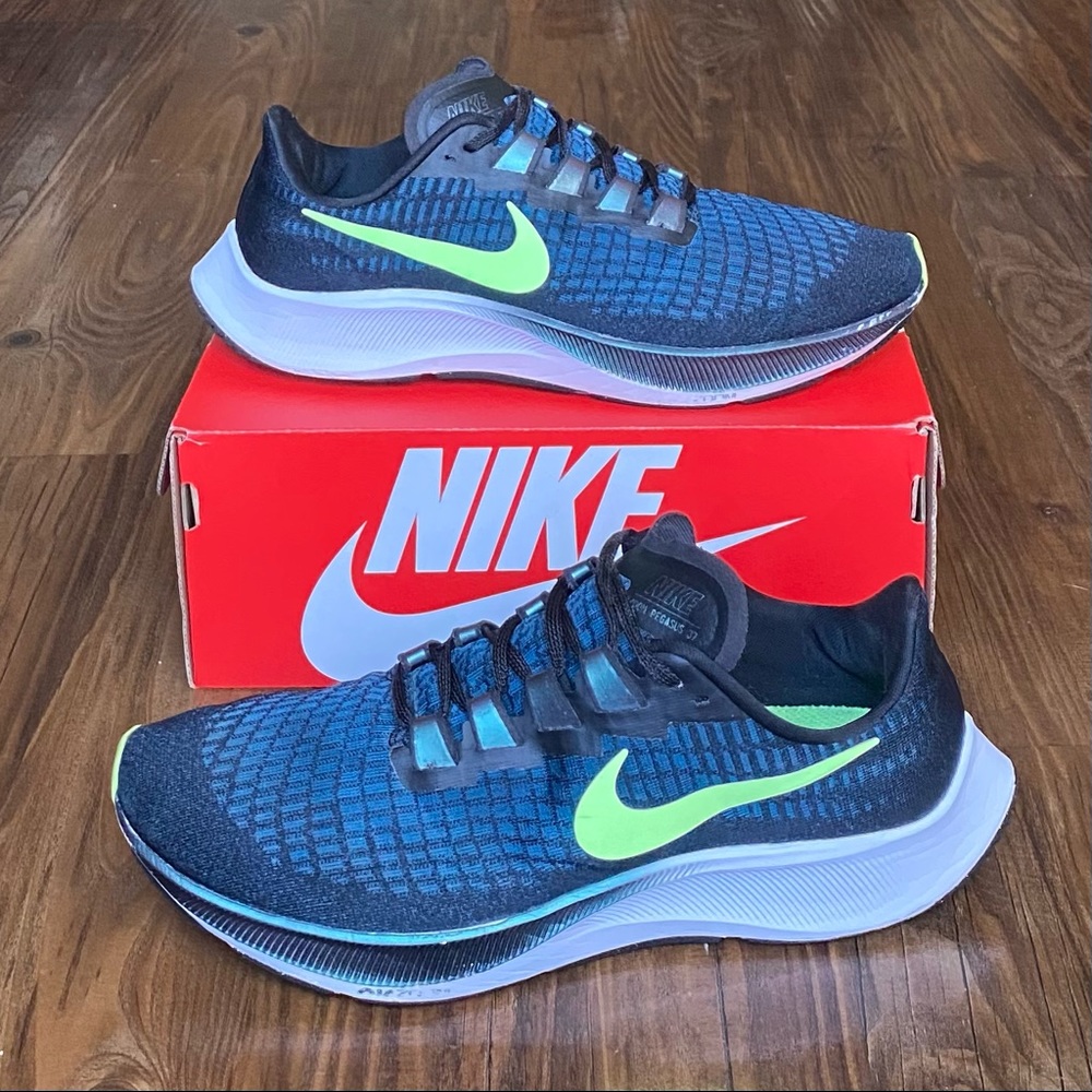 Nike Zoom Pegasus 37 - Mens Size 10.5